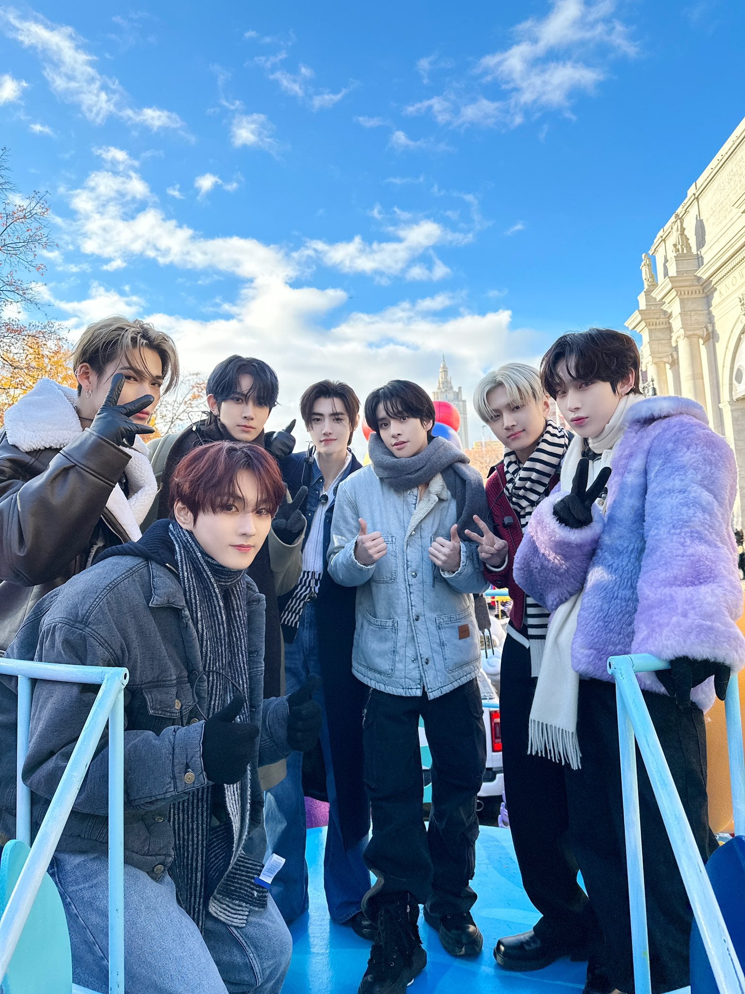 [Kpop Planet News] ENHYPEN Makes Big Waves at Macy’s Thanksgiving Parade With “Keep Swimmin’ Through”
