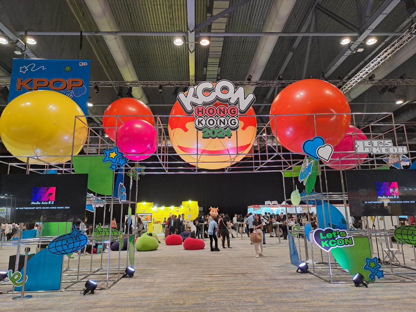 [Kpop Planet Visit] KCON Made Its Debut In Hong Kong In 12 Years